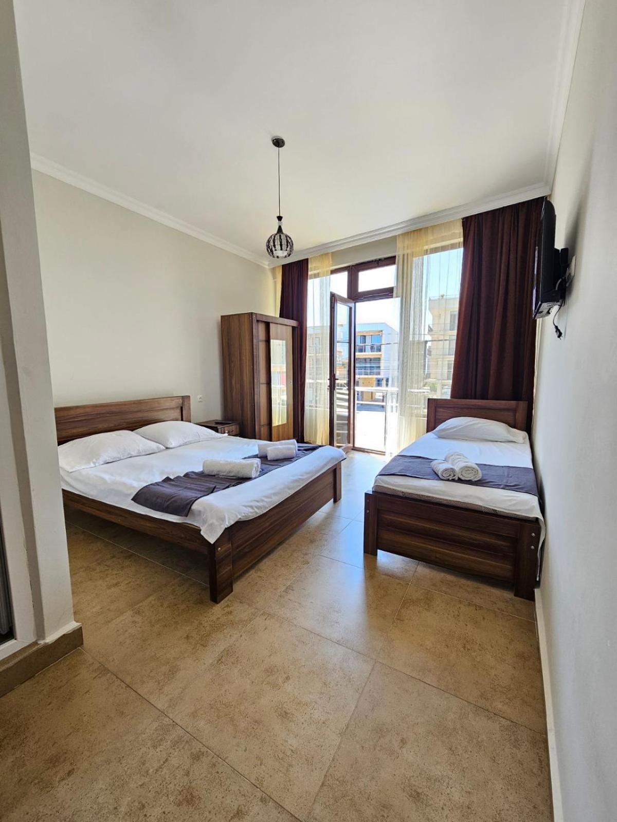Guest House Gio Kobuleti Luaran gambar